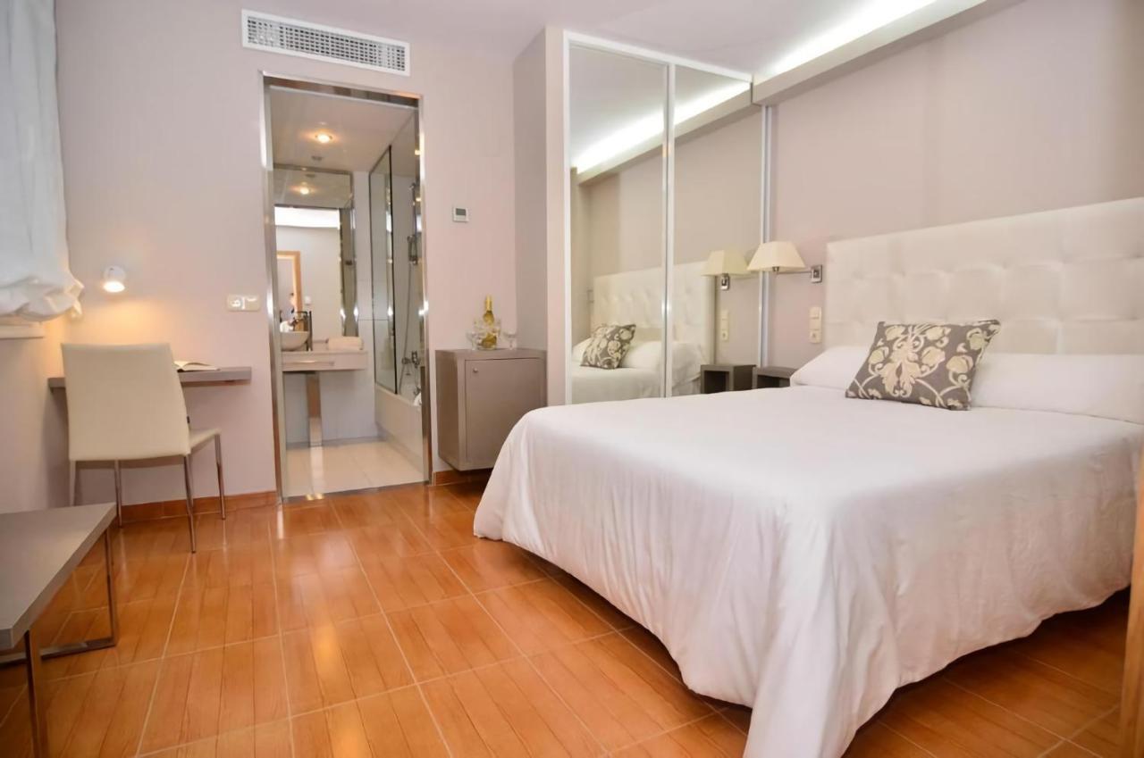 Hotel Jucamar Cangas do Morrazo Eksteriør bilde